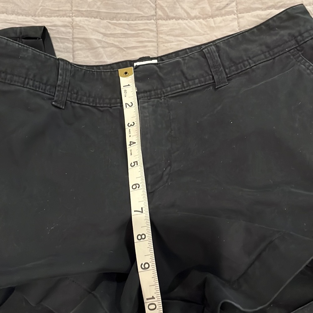 Gap City Short size 4 Black Good condition - Picture 7 of 8